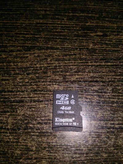 Лот: 9887614. Фото: 1. Kingston MicroSDHC 4Gb Class 4. Карты памяти