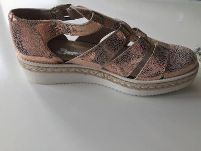 Лот: 11276268. Фото: 1. Женские туфли. Туфли