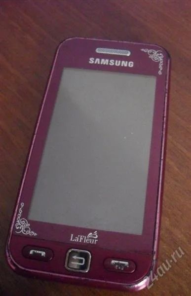 Лот: 1483328. Фото: 1. Samsung GT-S5230 La Fleur с 1... Кнопочные мобильные телефоны