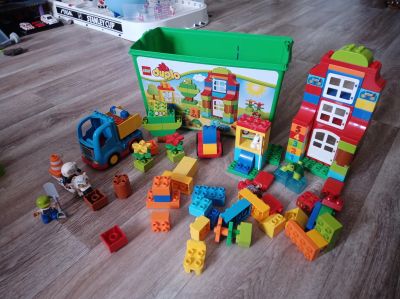 Лот: 18073704. Фото: 1. ящик lego duplo б/у. Конструкторы