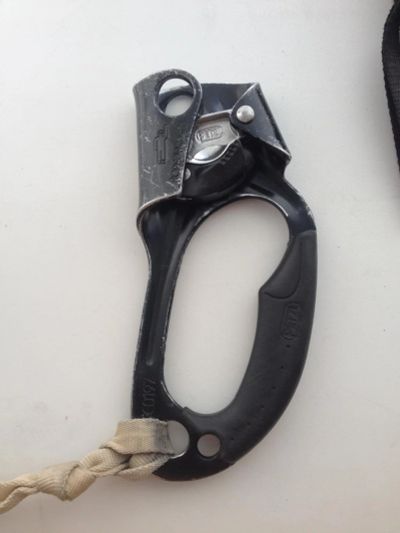 Лот: 7795486. Фото: 1. Жумар Petzl (отличное состояние... Альпинизм и скалолазание