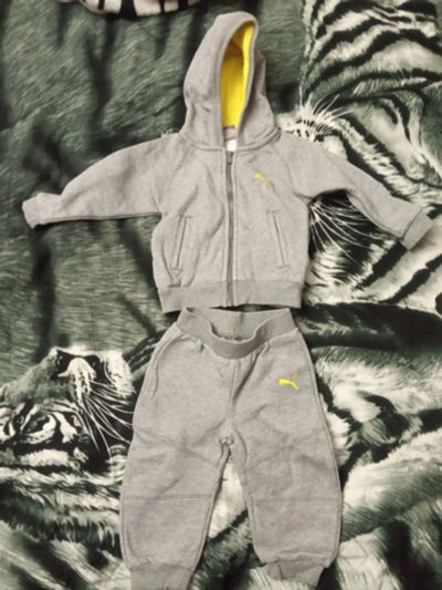 Лот: 21139513. Фото: 1. Детский спортивный костюм Puma. Костюмы, пиджаки, комбинезоны