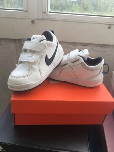 Лот: 14416767. Фото: 1. Кроссовки Nike размер 6C по стельке... Кеды, кроссовки