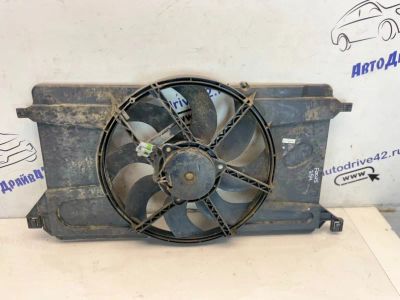 Лот: 22460093. Фото: 1. диффузор Ford Focus CB4. Другое (автозапчасти)