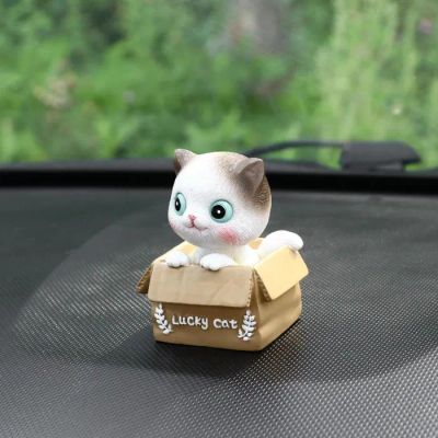 Лот: 25617336. Фото: 1. Счастливый кот на панель авто... Двигатель и элементы двигателя