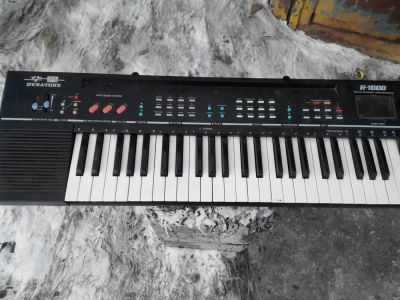 Лот: 6742381. Фото: 1. Cинтезатор Dynatone H-1000. Клавишные
