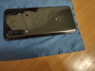 Лот: 16475574. Фото: 1. Xiaomi Mi 9 (MI9) 6Gb/128Gb... Смартфоны
