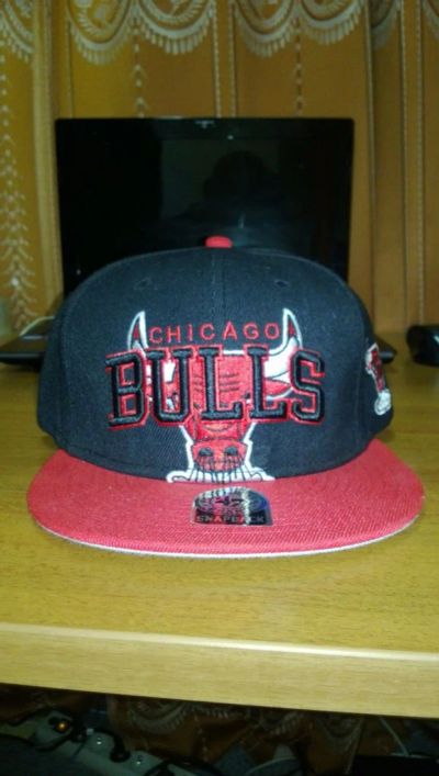 Лот: 3367456. Фото: 1. Кепка "Chicago Bulls" snapback. Головные уборы