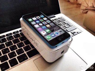 Лот: 4740655. Фото: 1. телефон, смартфон Iphone 5c 16gb... Смартфоны