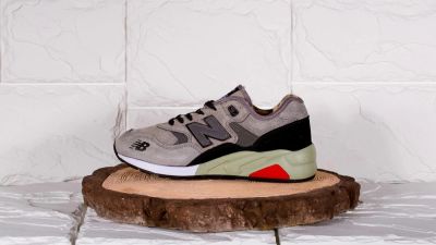 Лот: 10790546. Фото: 1. Кроссовки New Balance 580 арт... Кеды, кроссовки, слипоны