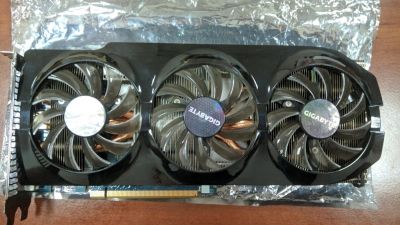 Лот: 11245920. Фото: 1. Gigabyte R9 280 3GB 384Bit Игровая... Видеокарты