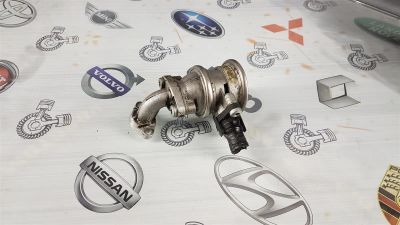 Лот: 23591562. Фото: 1. Клапан EGR Audi A6 BDW 06E131101C. Выхлопная система