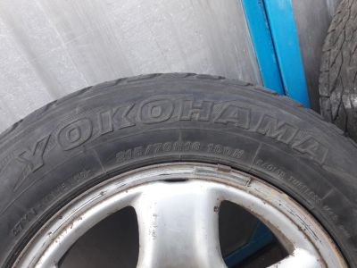 Лот: 15823452. Фото: 1. Колёса yokohama geolandar 215... Шины на дисках