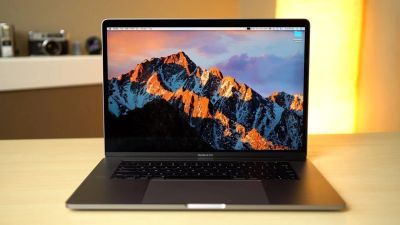 Лот: 12333760. Фото: 1. Apple MacBook Pro 15". Планшеты