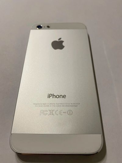 Лот: 17010829. Фото: 1. Смартфон apple 5 64 GB. Смартфоны