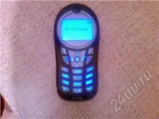 Лот: 99792. Фото: 1. MOTOROLA C115 - раритетный красавчик... Кнопочные мобильные телефоны