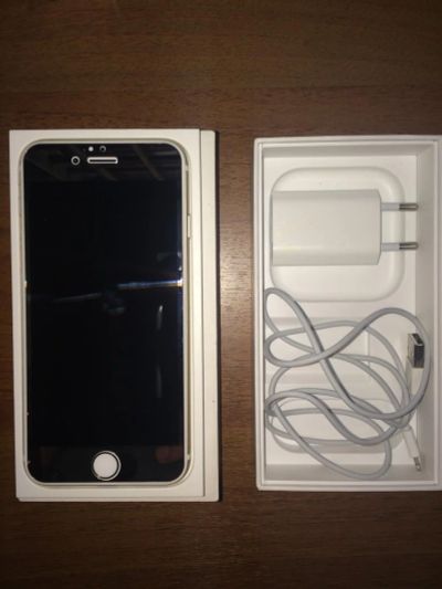 Лот: 7163252. Фото: 1. Apple iPhone 6 16GB в идеальном... Смартфоны