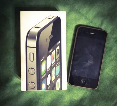 Лот: 11642042. Фото: 1. Iphone 4s 8gb black. Смартфоны