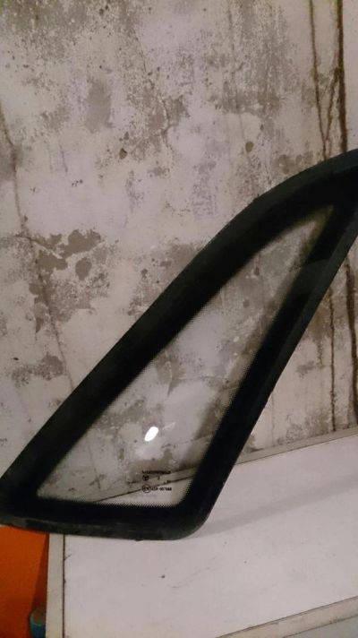 Лот: 9026410. Фото: 1. Стекло окна боковины ВАЗ 2110. Другое (автозапчасти)