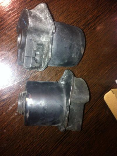 Лот: 7940770. Фото: 1. Сайлентблок Toyota Vitz SCP1. Ходовая, подвеска, рулевое управление