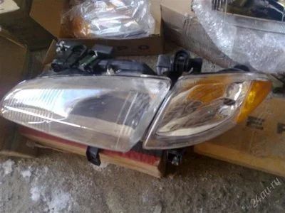 Лот: 2649485. Фото: 1. Фары в сборе на Chrysler Intrepid... Оптика и освещение
