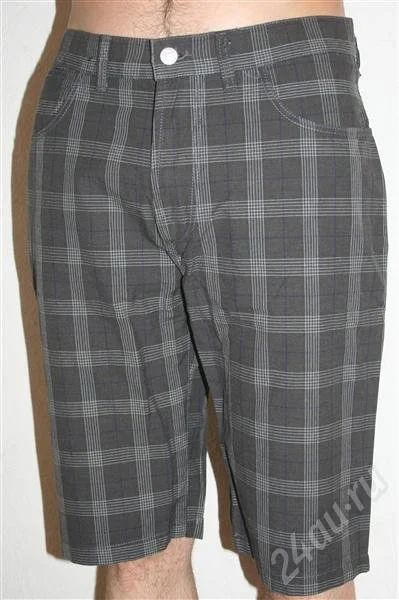 Лот: 453558. Фото: 1. Шорты LACOSTE размер 32. Брюки, джинсы, шорты