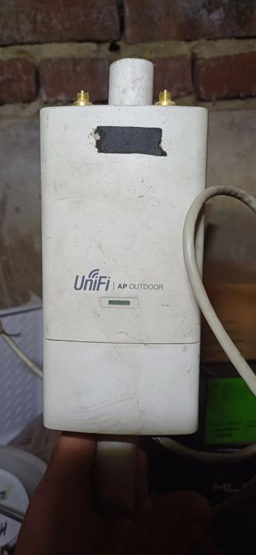 Лот: 23355525. Фото: 1. Ubiquiti Точка доступа Unifi AP... Маршрутизаторы (роутеры)