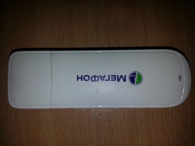 Лот: 4278960. Фото: 1. Модем Мегафон E352b Huawei. Проводные модемы