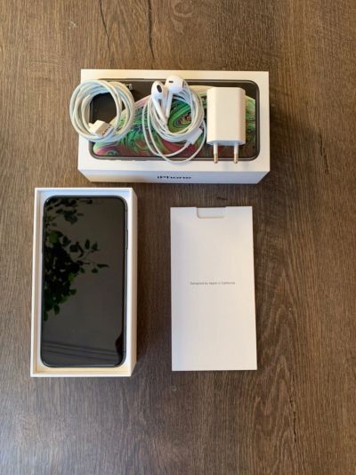 Лот: 15239447. Фото: 1. Iphone XS Max Space Grey. Смартфоны