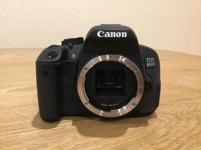 Лот: 11473297. Фото: 1. Canon 650D (Пробег 2339 кадров... Цифровые зеркальные