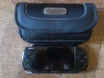Лот: 4405109. Фото: 1. psp 3008 8гб прошитая, чехол... Игровые приставки, консоли