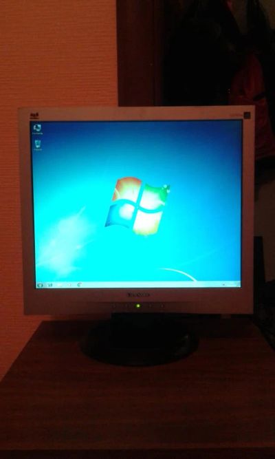 Лот: 7057599. Фото: 1. монитор ViewSonic va703m, диагональ... ЖК-мониторы