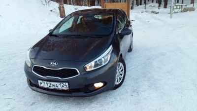 Лот: 8843756. Фото: 1. Kia ceed 2013. Автомобили