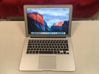 Лот: 14340689. Фото: 1. MacBook Air 13 early 2014. Ноутбуки