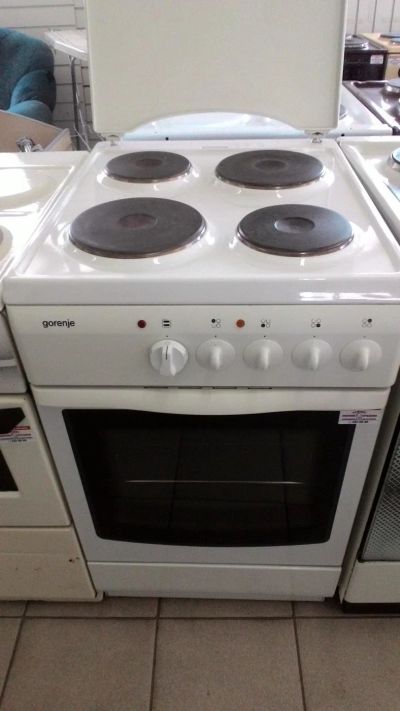 Лот: 9421603. Фото: 1. Электроплита Gorenje б/у идеальная. Плиты, духовые шкафы, варочные поверхности