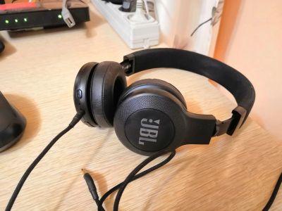 Лот: 12181274. Фото: 1. Bluetooth-наушники с микрофоном... Наушники, гарнитуры
