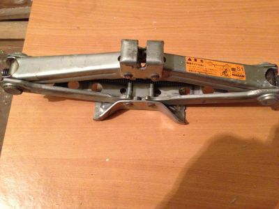 Лот: 8185256. Фото: 1. Домкрат. Домкраты