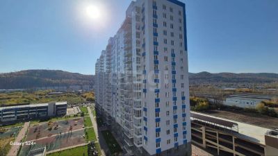 Лот: 25799888. Фото: 1. 4-комн. квартира , Красноярск... Квартиры, студии