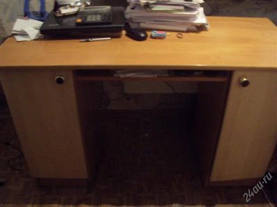 Лот: 1428415. Фото: 1. Стол офисный. Другое (офисная мебель и домашние кабинеты)