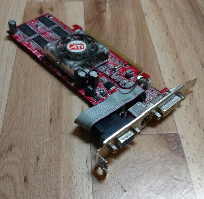Лот: 13215831. Фото: 1. ATI Radeon X550EZ 256Mb. Видеокарты