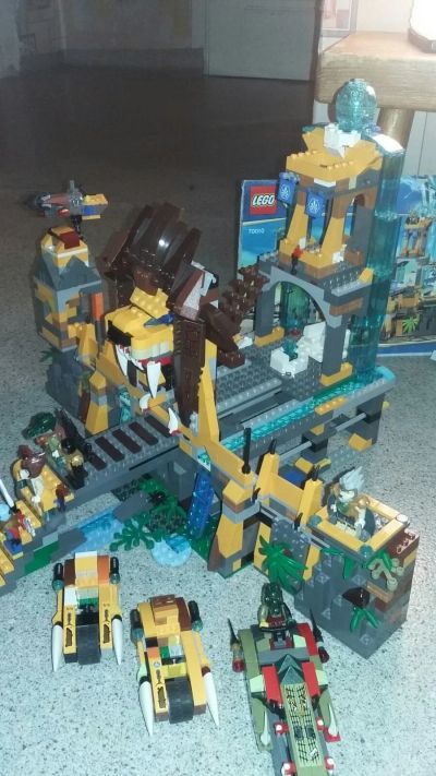 Лот: 16924201. Фото: 1. Lego Chima 70010 Храма клана львов. Конструкторы