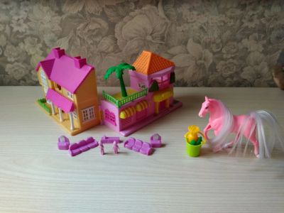 Лот: 11823910. Фото: 1. набор игрушек/ мини-домик с "жильцами... Развивающие