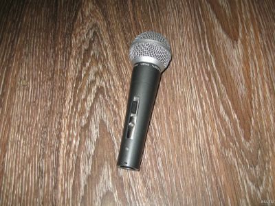 Лот: 18319027. Фото: 1. Микрофон Shure SM58 китай. Студийные микрофоны, радиомикрофоны и радиосистемы