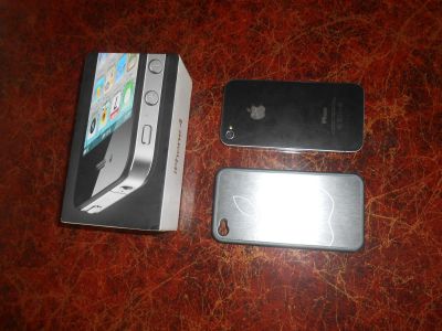 Лот: 5897921. Фото: 1. iphone 4 16gb в хорошем состоянии. Смартфоны