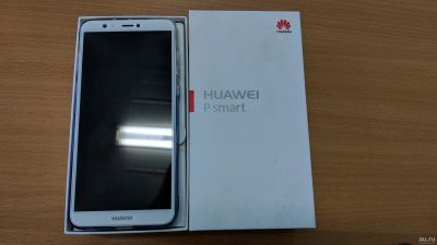 Лот: 13156049. Фото: 1. Huawei p smart. Смартфоны