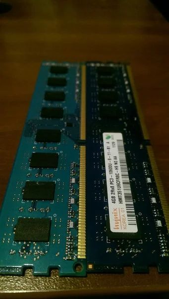 Лот: 5738518. Фото: 1. Hynix DDR3 1333 DIMM 4Gb. Оперативная память
