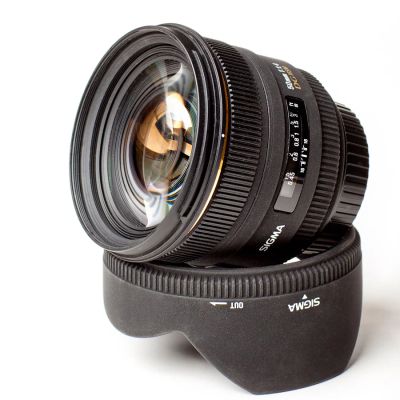 Лот: 3789998. Фото: 1. Sigma AF 50mm f/1.4 EX DG HSM... Объективы