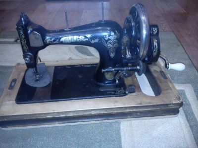 Лот: 4331861. Фото: 1. машинка швейная singer mars. Швейная, вязальная