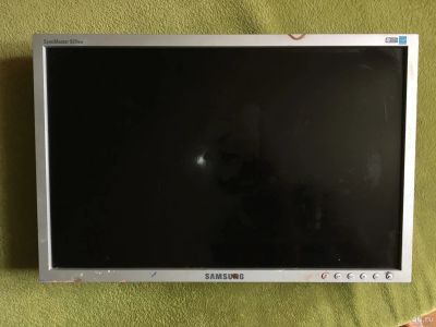 Лот: 15892005. Фото: 1. жк монитор. ЖК-мониторы