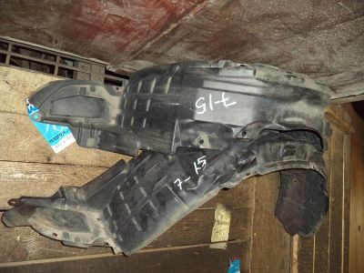 Лот: 14591119. Фото: 1. Подкрылок TOYOTA CARINA, CORONA... Кузов